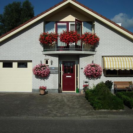 B & B Kaaskenswater Зирикзе Экстерьер фото