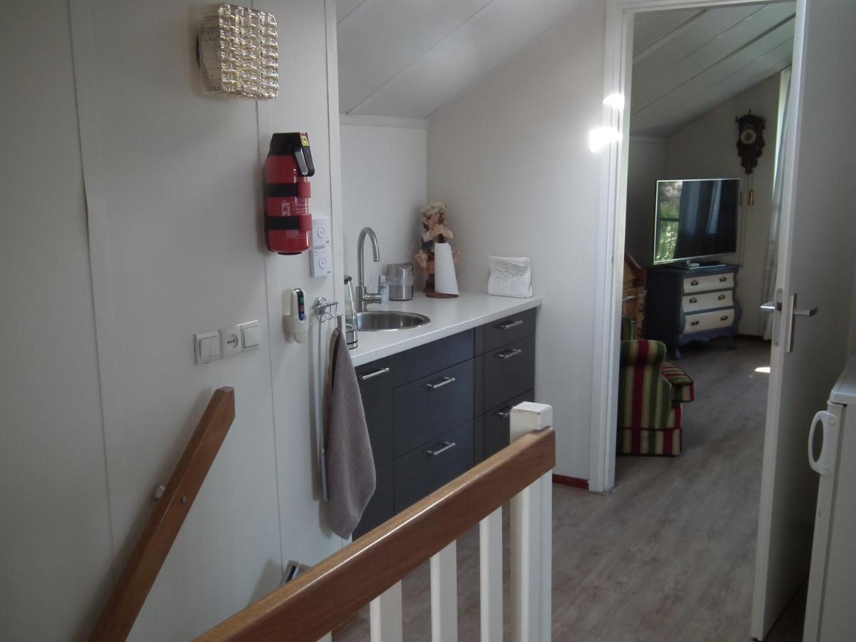 B & B Kaaskenswater Зирикзе Экстерьер фото